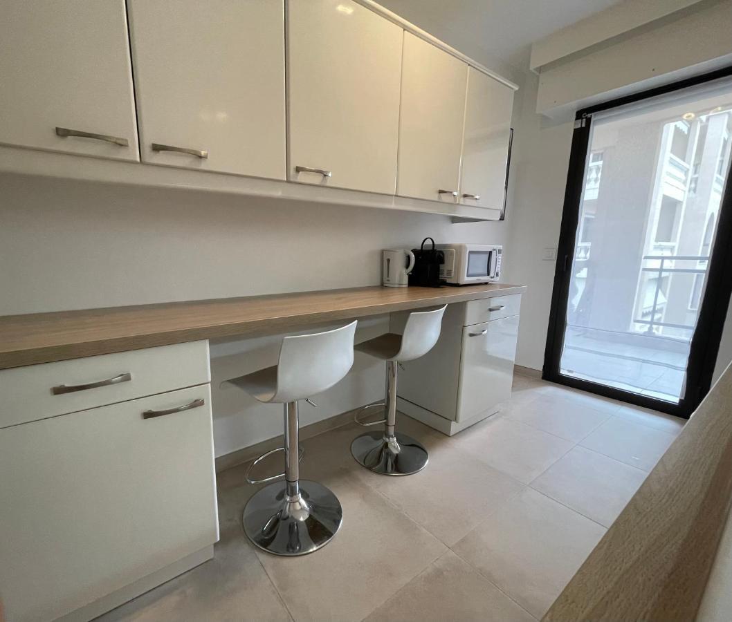 Domaine D'Ahmosis, Modern 2 Bedrooms Refurbished Apartment, F3 Moderne Fraichement Renove Le Cannet Dış mekan fotoğraf